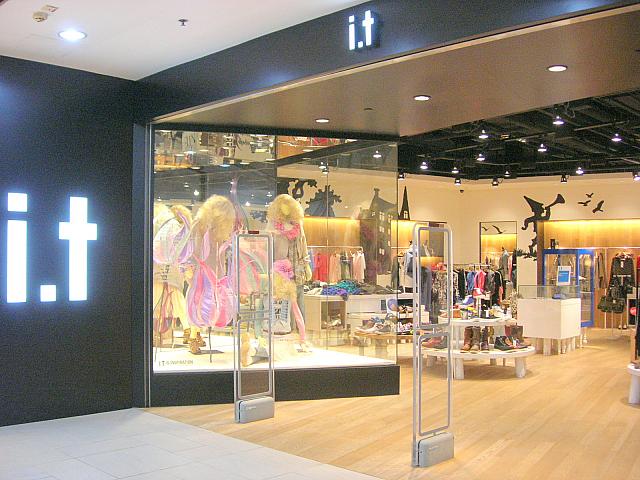 『i.t』