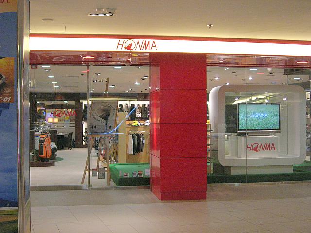『HONMA GOLF』