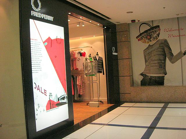 『FRED PERRY』