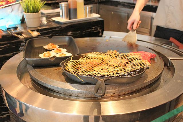 その場で焼いています