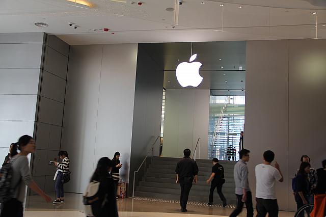 プレミアムショッピングモールの証、アップルストア