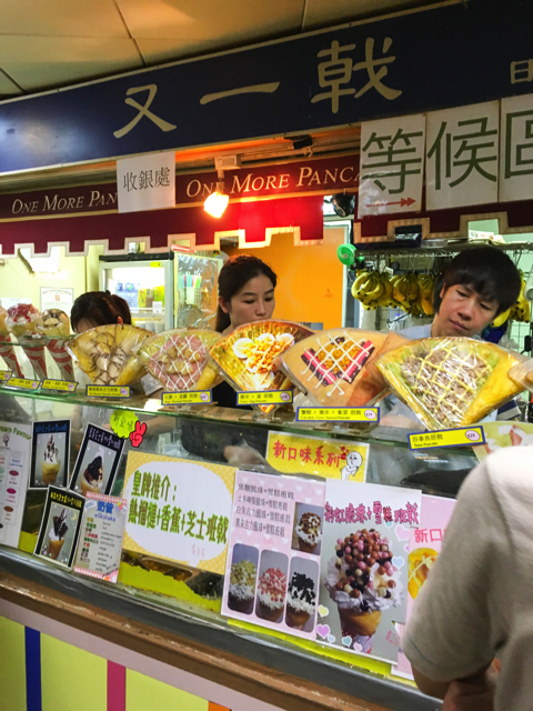 人気のクレープ店