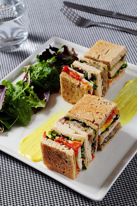 「Fauchon club sandwich」