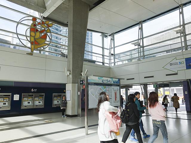 MTR東涌駅
