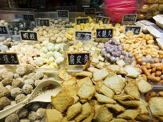 ねり物系のお店を通ると、お鍋にしたくなります