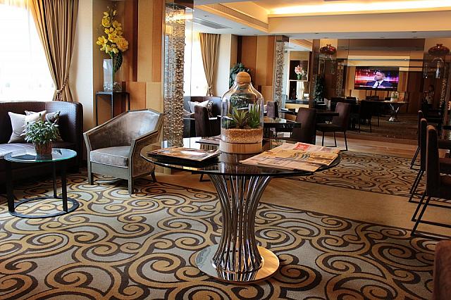 追加代金を払って利用できる Upper Loungeの様子