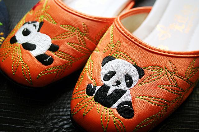 パンダの刺繍はかわいらしいですね