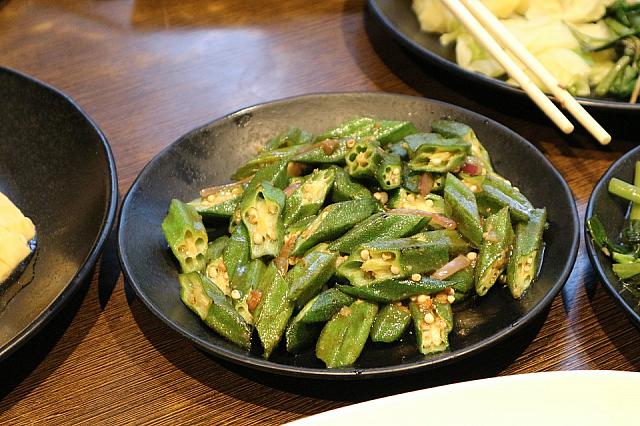 オクラの炒めもの。アジアの香りがして美味しい！