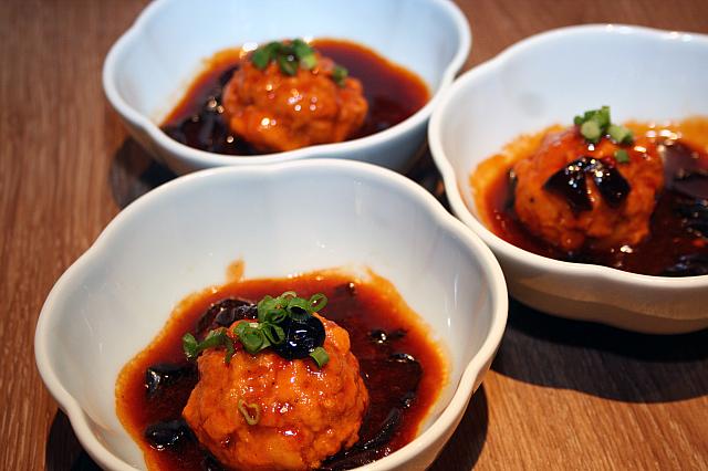 麻婆獅子頭（Braised minced pork ball, Ma Po sause）