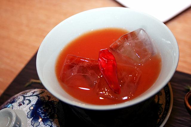 甘さと辛さが同居したカクテルです