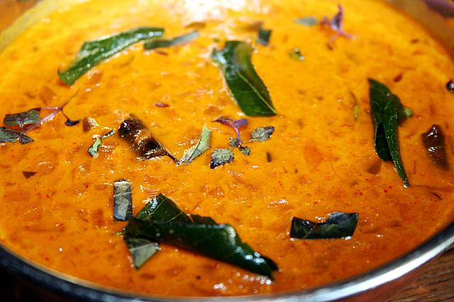 シーバスを使ったマイルドなフィッシュカレーです