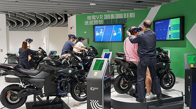 VRを駆使してレースができます