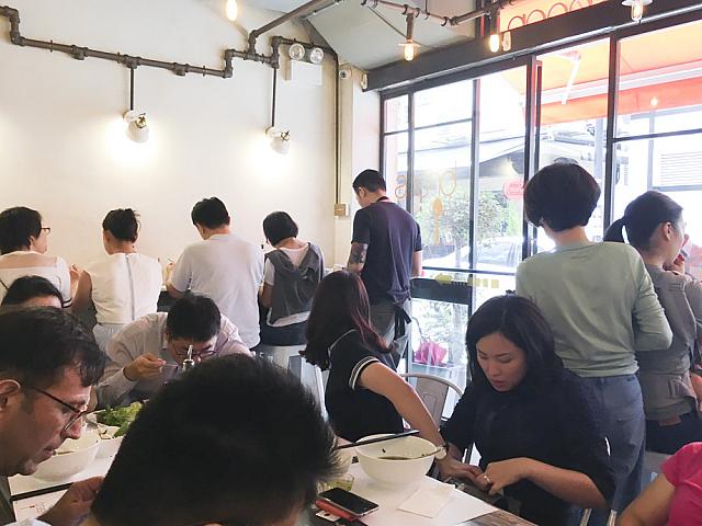 店内の様子