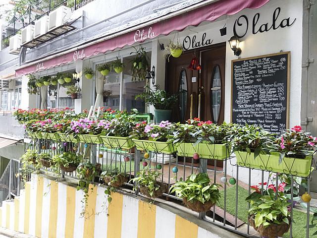 香港とは思えない「Olala」のエントランス。