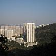 こう見ると、香港の住宅街は山に囲まれていますね。