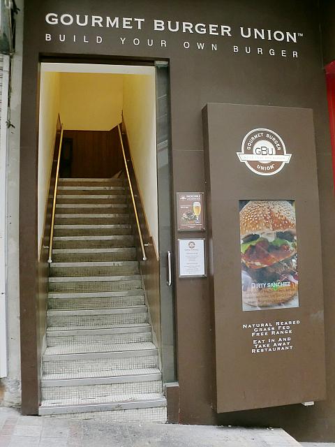 Gourmet Burger Unionの入口