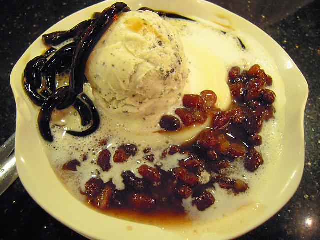 涼粉とアイスクリームをフュージョン