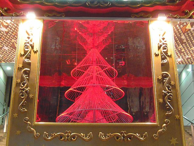 赤のクリスマスカラーに変身！