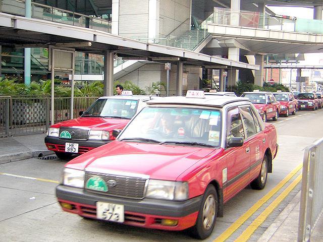 タクシーを拾ってみよう