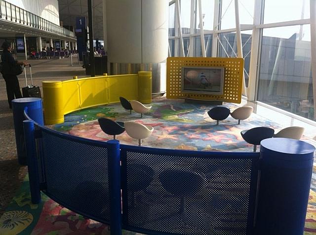 いっぱい遊ばせて疲れさせちゃいましょう