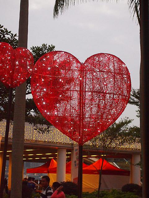 今年は2月14日と重なるためダブルのバレンタインデー♪