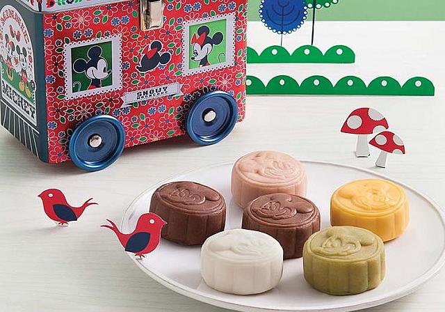 ここ数年の主流は、冰皮と呼ばれる冷やすタイプの月餅です。月餅というよりはデザート感覚？！