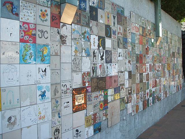 外壁はこんな感じです