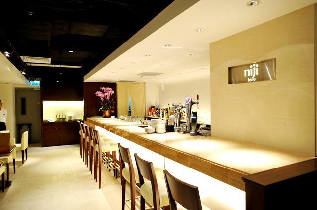 niji bistro(食器のノリタケの店）