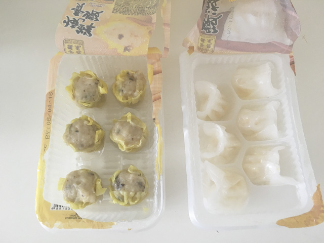 チンした後。こちらは手でビニールをめくれました。