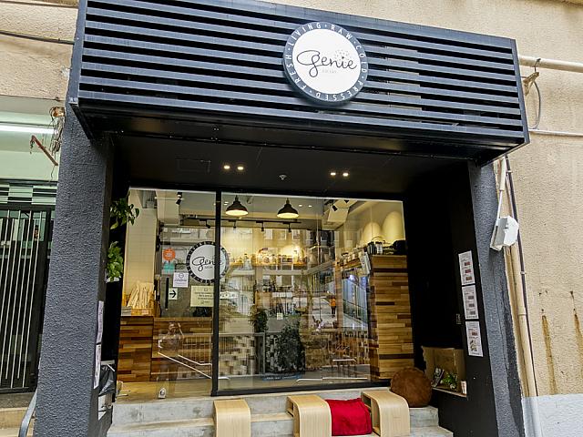 コールドプレスジュースが飲めるGenie Juicery