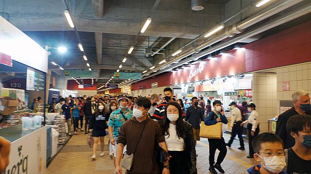 スタジアム内のようす