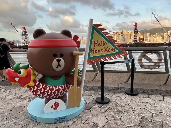 チムシャツイのプロムナードを歩いていたら、こんな可愛いキャラクターを発見。