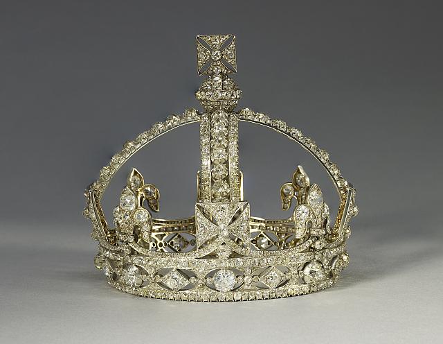 ※提供写真　The Royal Collection © 2011 Her Majesty Queen Elizabeth II