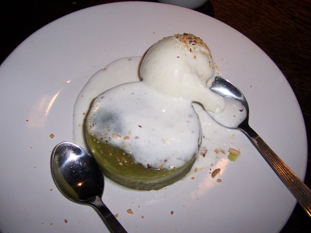 Vietnamese durian & tapioca cake (ベトナムドリアン、タピオカケーキ) 