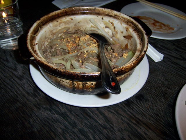 Bo quanh lua hong (キャンプファイヤービーフ)