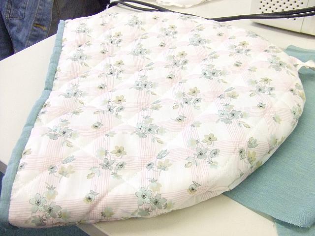 生徒さんの作品：ポットカバー