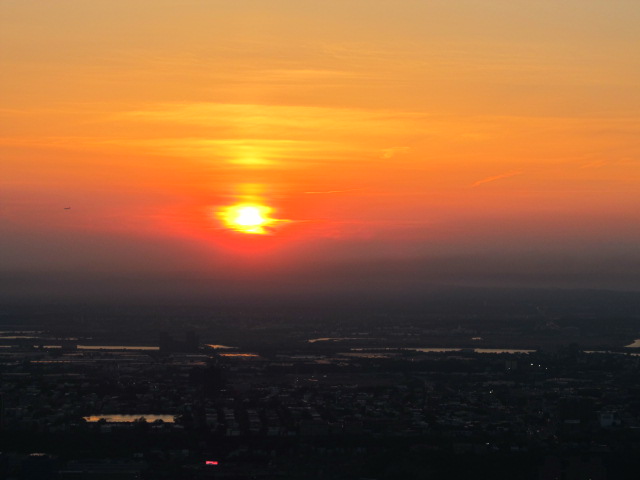 ニュージャージー側に沈む夕日