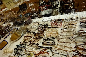 デッドストックのめがね屋さん