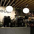 シカゴ出身の人気コーヒーショップ、ピートのコーヒー屋さんが入っています。