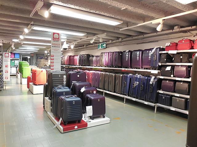 旅行鞄売り場