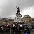 春節の時期にはパリ各地の中華街でパレードが行われます。レピュブリック広場もパレードの出発地。