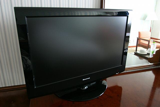 液晶テレビ