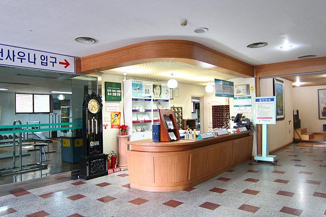 温泉サウナ入口