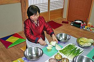 Yoo`s Family・韓国伝統文化体験(STOP) 体験レポート キムチ キムチ作りツアー キムチ作り体験 韓国の体験ツアー 韓国料理 韓国 韓国ツアー韓国　ツアー