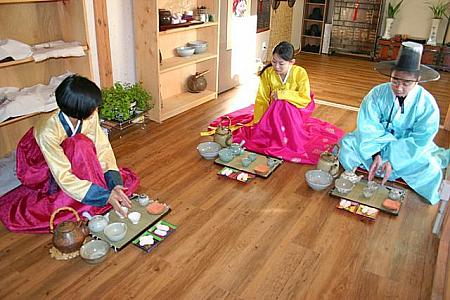 Yoo`s Family・韓国伝統文化体験(STOP) 体験レポート キムチ キムチ作りツアー キムチ作り体験 韓国の体験ツアー 韓国料理 韓国 韓国ツアー韓国　ツアー