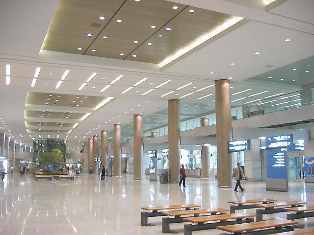 ＜ターミナル１Ｆ＞