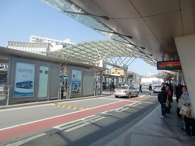 市内バス乗り場
