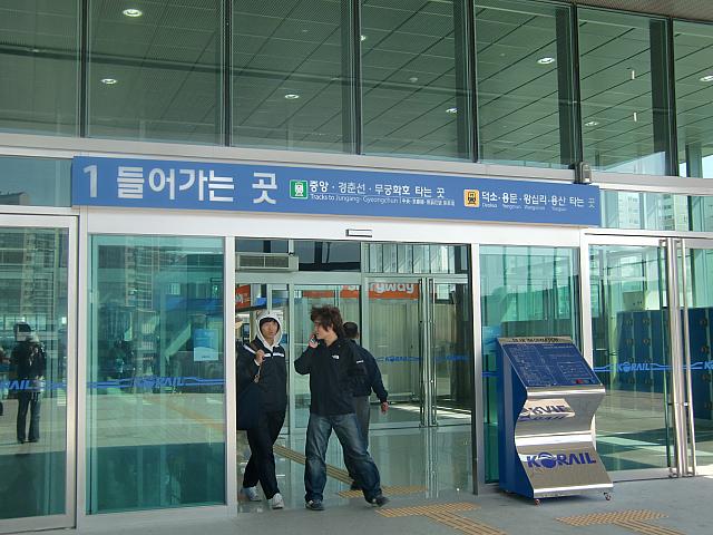 こちらが3階入口。