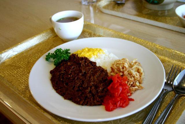 ドライカレー（800円）