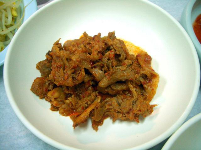 チェユクポックム：豚肉の辛炒め